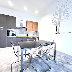  Appartamento Ubertini House Italia